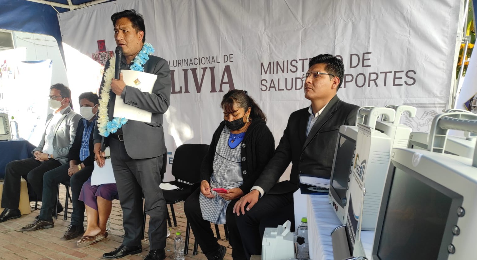 AISEM entrega equipamiento médico al Departamento de Cochabamba